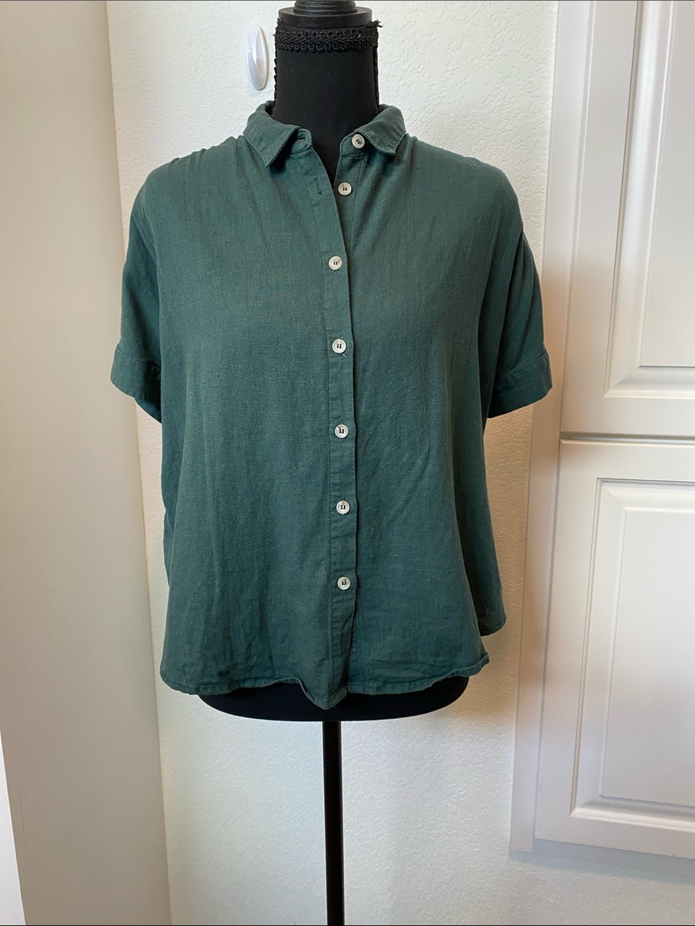 fun 2 fun Dark Green Button-Down Short Sleeve Shirt